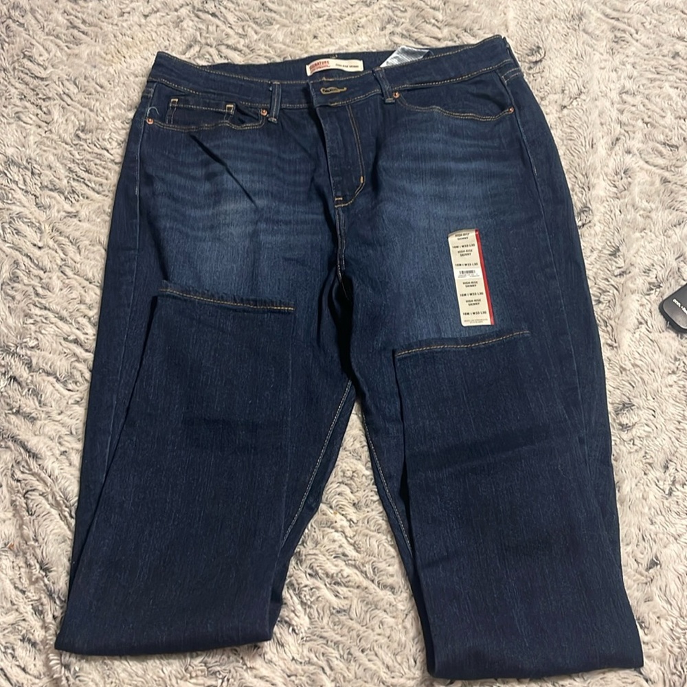 Levi’s High Rise Skinny